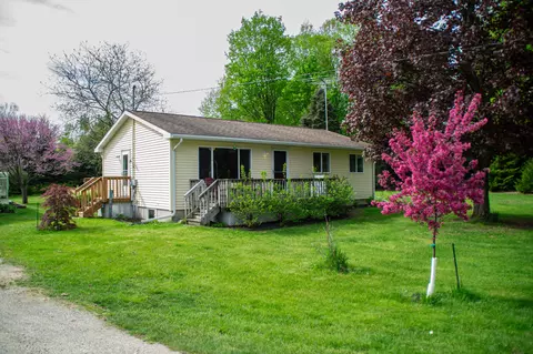 14290 Algoma Ave NE, Cedar Springs, MI 49319