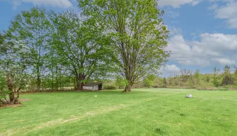 679 E Central Rd, Coldwater, MI 49036 photo 5