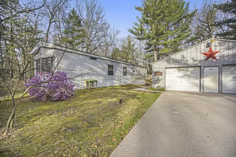 6085 Morning Star Lane Ln, Twin Lake, MI 49457