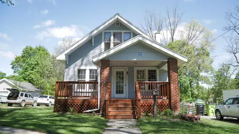 518 W Orange St, Greenville, MI 48838
