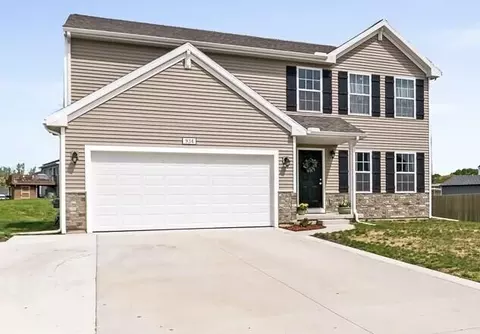 934 View Pointe Dr, Middleville, MI 49333