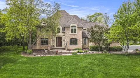 3233 Creston Cir, Superior Township, MI 48198