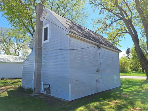 1171 E Newell St, White Cloud, MI 49349 photo 6