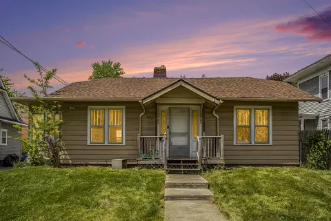 843 Capital Ave NE, Battle Creek, MI 49017