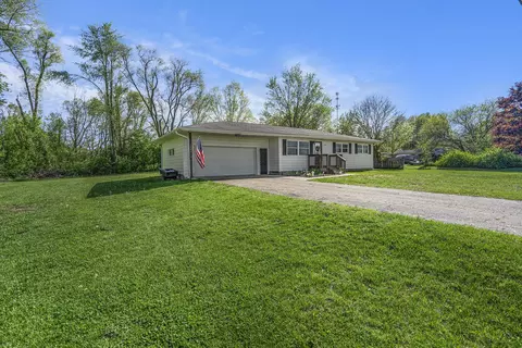1005 Henry Rd, Jackson, MI 49201 photo 2