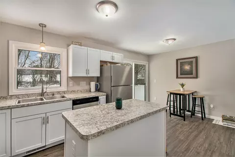 1005 Henry Rd, Jackson, MI 49201 photo 5