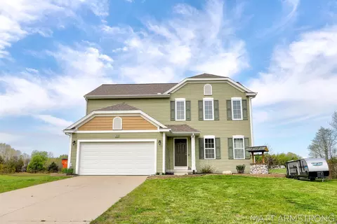 14633 White Pine Ridge Ct, Cedar Springs, MI 49319
