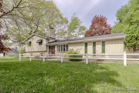 5591 Wing Ave SE, Grand Rapids, MI 49512