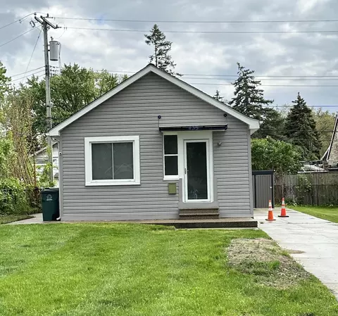 435 W Sonoma Ave, Hazel Park, MI 48030