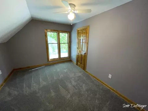 323 E Main St, Maple Rapids, MI 48853 photo 40