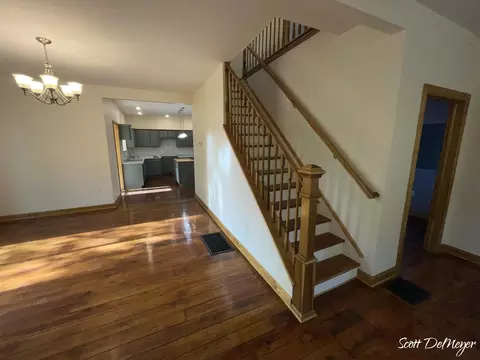 323 E Main St, Maple Rapids, MI 48853 photo 8