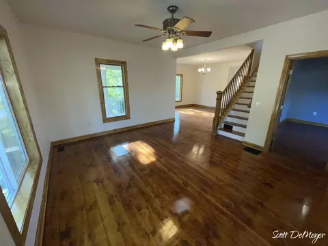 323 E Main St, Maple Rapids, MI 48853 photo 27