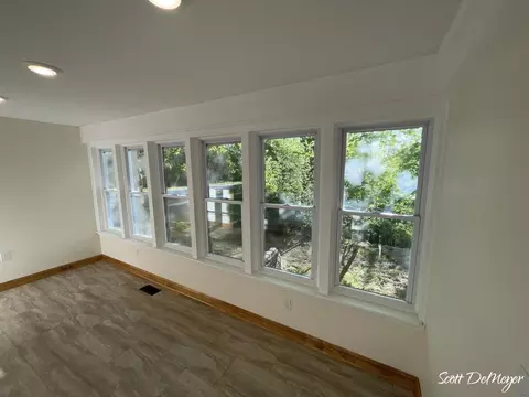 323 E Main St, Maple Rapids, MI 48853 photo 22