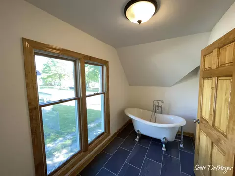 323 E Main St, Maple Rapids, MI 48853 photo 37