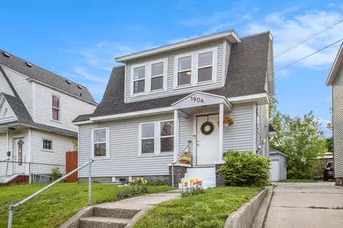 1904 Eastern Ave SE, Grand Rapids, MI 49507