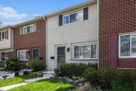 3240 Williamsburg Rd, Ann Arbor, MI 48108
