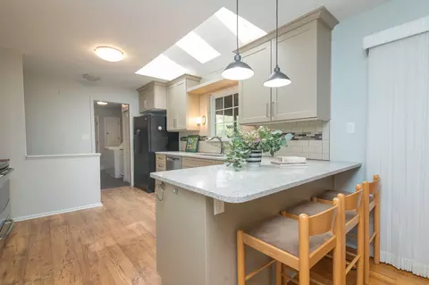 2240 Needham Rd, Ann Arbor, MI 48104 photo 14