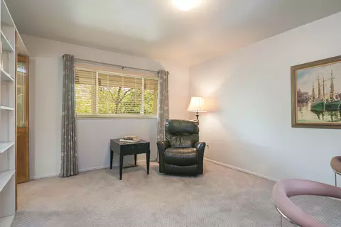 2240 Needham Rd, Ann Arbor, MI 48104 photo 24