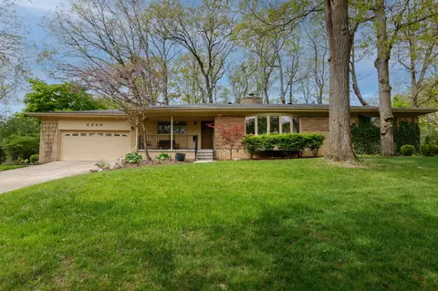 2240 Needham Rd, Ann Arbor, MI 48104 photo 6