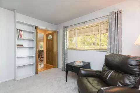 2240 Needham Rd, Ann Arbor, MI 48104 photo 27
