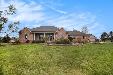 17145 Nollar Ln, Manchester, MI 48158