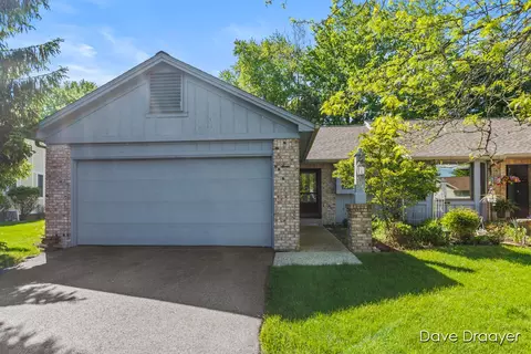 3045 Rich Ct SE, Grand Rapids, MI 49508