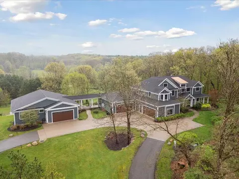 1550 Parnell Ave, Ada, MI 49301