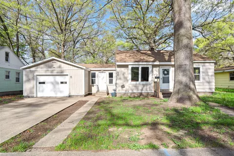 3369 Mona St, Muskegon, MI 49444