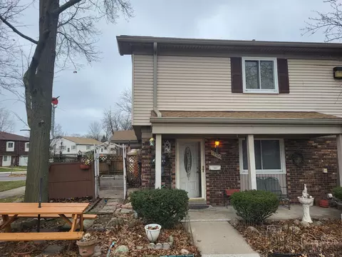 15709 Dupage Blvd, Taylor, MI 48180