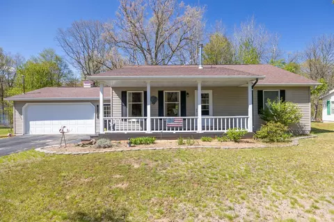 9250 10 Mile Rd, Mecosta, MI 49332