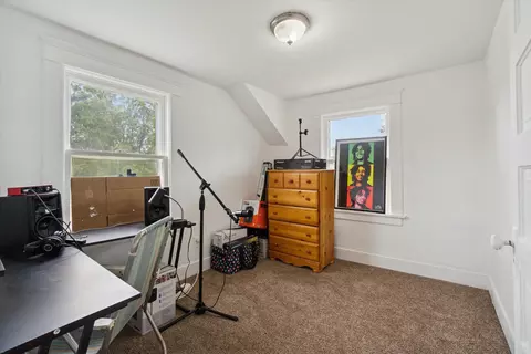 332 Adams St, Jackson, MI 49202 photo 16