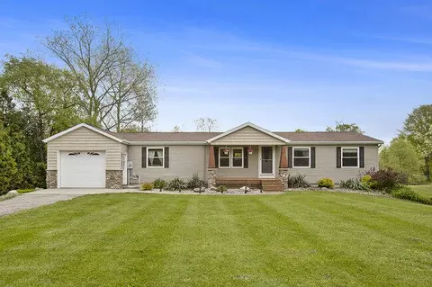 8900 Alpine Ave NW, Sparta, MI 49345