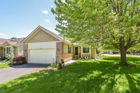 4031 Boulder Pond Dr, Ann Arbor, MI 48108