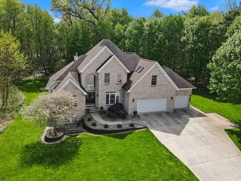 10076 Tuscany Ct, Portage, MI 49024