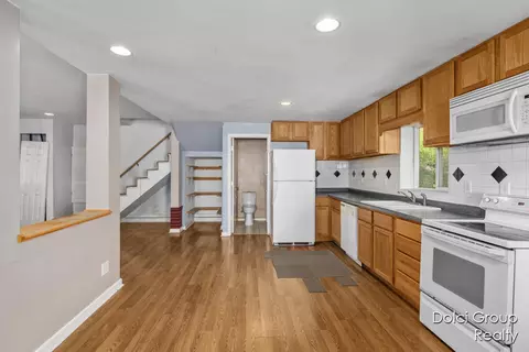 1585 Clinton Ln, White Cloud, MI 49349 photo 8