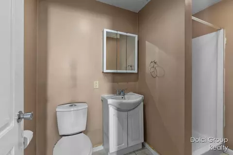 1585 Clinton Ln, White Cloud, MI 49349 photo 11