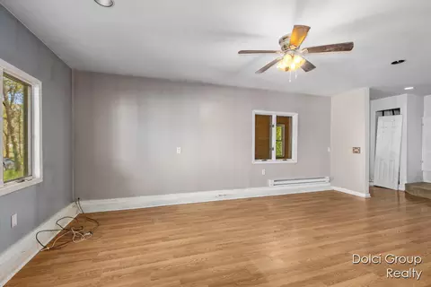 1585 Clinton Ln, White Cloud, MI 49349 photo 5