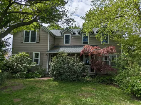 6197 N 120th Ave, Holland, MI 49424