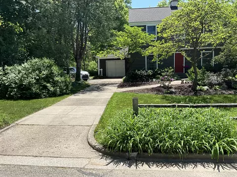 2360 Kent Blvd NE, Grand Rapids, MI 49503