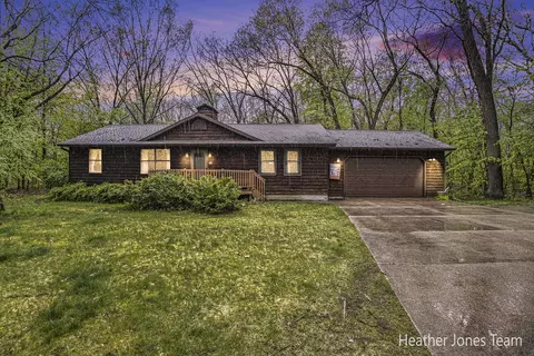 13025 Morgan Mills Ave NE, Gowen, MI 49326