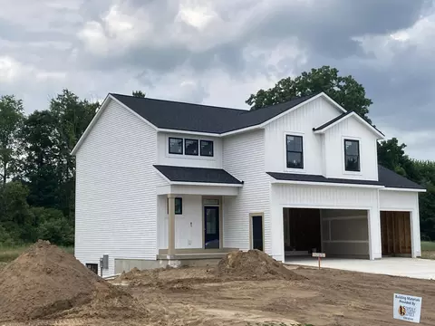 1265 Secluded Pines Dr NE, Sparta, MI 49345