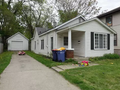 2136 Stafford Ave SW, Grand Rapids, MI 49507
