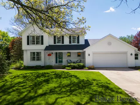 7260 Orlin Ct NE, Rockford, MI 49341