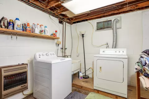 3673 W Maple Rd, Wixom, MI 48393 photo 26