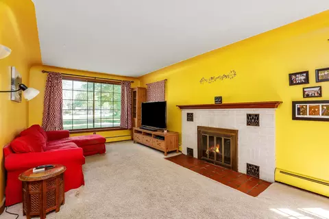 3673 W Maple Rd, Wixom, MI 48393 photo 13
