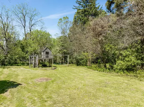 3673 W Maple Rd, Wixom, MI 48393 photo 27