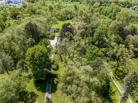 3673 W Maple Rd, Wixom, MI 48393 photo 40