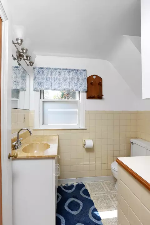 3673 W Maple Rd, Wixom, MI 48393 photo 19