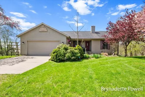 3600 20 Mile Rd NE, Cedar Springs, MI 49319