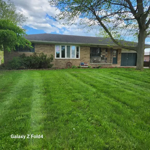 22900 Armada Center Rd, Armada, MI 48005